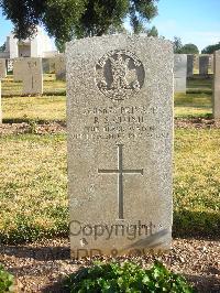 Jerusalem War Cemetery - Clunie, R S