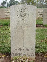 Jerusalem War Cemetery - Common, J