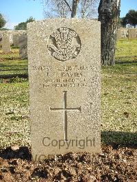 Jerusalem War Cemetery - Davies, P T