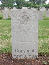 Jerusalem War Cemetery - Dobson, Stanley Ernest
