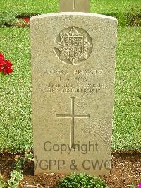 Jerusalem War Cemetery - Fox, J A