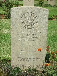 Jerusalem War Cemetery - Frampton, W J