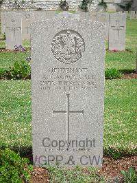 Jerusalem War Cemetery - MacDougall, Alastair