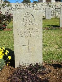 Jerusalem War Cemetery - Prettejohn, E E