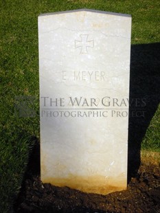 Jerusalem War Cemetery - MEYER, E