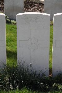 Canada Farm Cemetery - Adams, Ernest