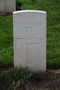 Canada Farm Cemetery - Agnes, Eugene