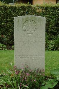 Strand Military Cemetery - Allan, Thomas