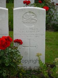 Strand Military Cemetery - Bentley, A H