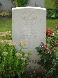 Strand Military Cemetery - Brooks, W