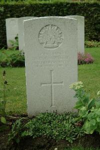 Strand Military Cemetery - Campfield, William Henry