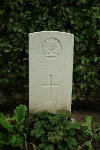 Strand Military Cemetery - Chadwick, R C