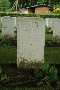 Strand Military Cemetery - Collins, Harry
