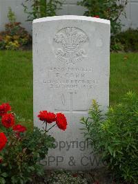 Strand Military Cemetery - Corr, P