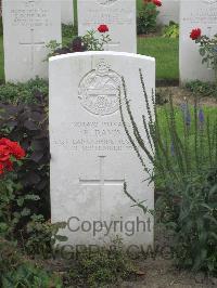 Strand Military Cemetery - Davis, C