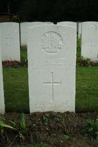 Strand Military Cemetery - Desmond, Frank