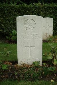 Strand Military Cemetery - Findlay, Leonard Seidel