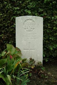 Strand Military Cemetery - Finlay, Herbert James