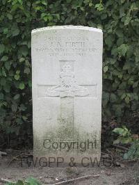Strand Military Cemetery - Firth, J A