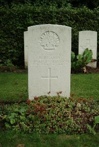 Strand Military Cemetery - Franks, Robert