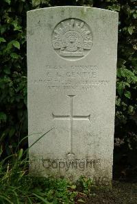 Strand Military Cemetery - Gentle, Clifford Gladstone