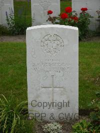 Strand Military Cemetery - Geoghegan, J R