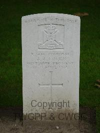 Strand Military Cemetery - Green, A J