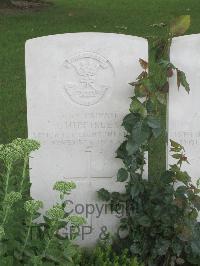 Strand Military Cemetery - Hippisley, J