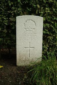 Strand Military Cemetery - Hogan, Joseph Patrick