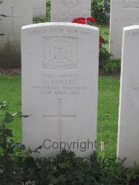 Strand Military Cemetery - Holley, G