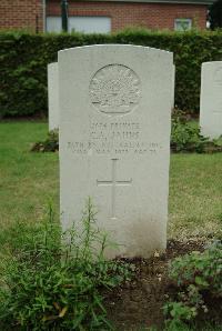 Strand Military Cemetery - Jahns, Clifford Aubrey