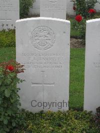 Strand Military Cemetery - Jarvis, E L