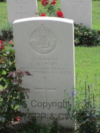 Strand Military Cemetery - Jeffery, Ernest