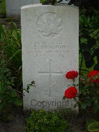 Strand Military Cemetery - Jolicoeur, Ernest