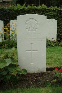 Strand Military Cemetery - Kerr, James