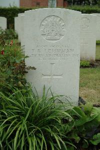 Strand Military Cemetery - Leishman, Thomas Robertson