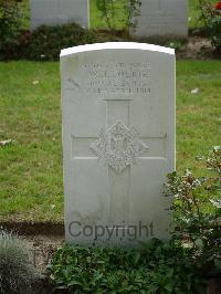 Strand Military Cemetery - Lockie, W J