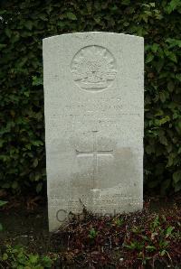 Strand Military Cemetery - Lydon, William Vincent