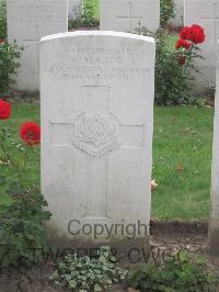 Strand Military Cemetery - Major, H