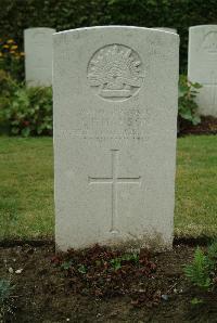 Strand Military Cemetery - Manson, Leslie Roy