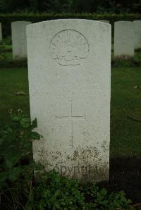 Strand Military Cemetery - McLennan, James