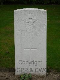 Strand Military Cemetery - McMahon, S