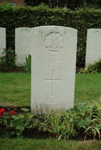 Strand Military Cemetery - Meredith, Reginald Stanley