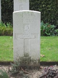 Strand Military Cemetery - Page, P