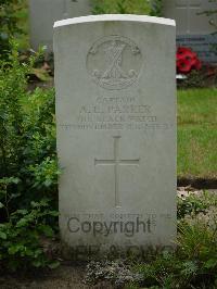 Strand Military Cemetery - Parker, Alfred Ernest