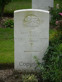 Strand Military Cemetery - Paul, F