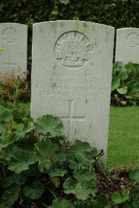 Strand Military Cemetery - Pearce, Ralph Hinde