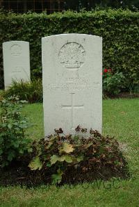 Strand Military Cemetery - Ridgway, George Edward