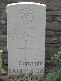 Strand Military Cemetery - Roberts, Anthony Gerald Malpas