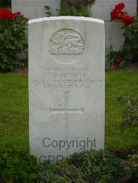 Strand Military Cemetery - Roberts, H